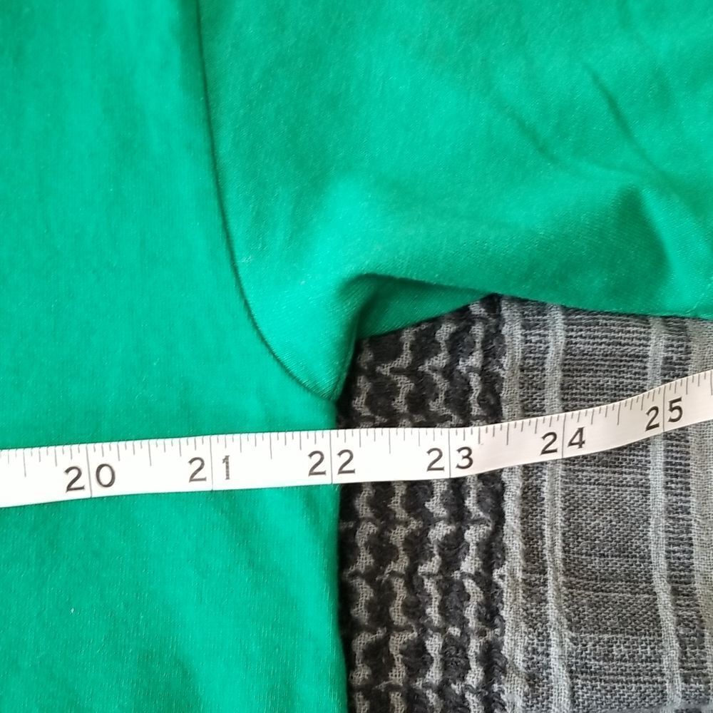 Vintage Art Gallery tee - Picture 4 of 7